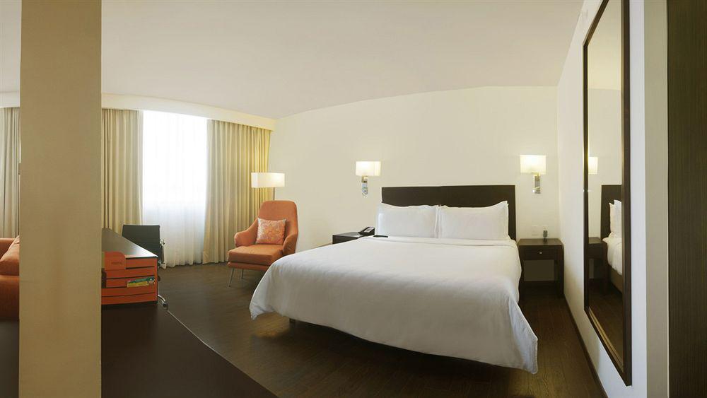 Fiesta Inn Insurgentes Sur Meksika Oda fotoğraf